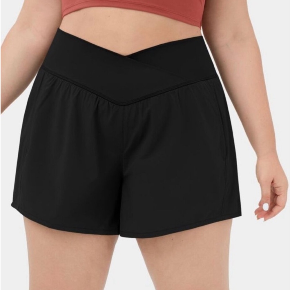 Halara Breezeful High Waisted Crossover 2 in 1 Quick Dry Yoga Shorts